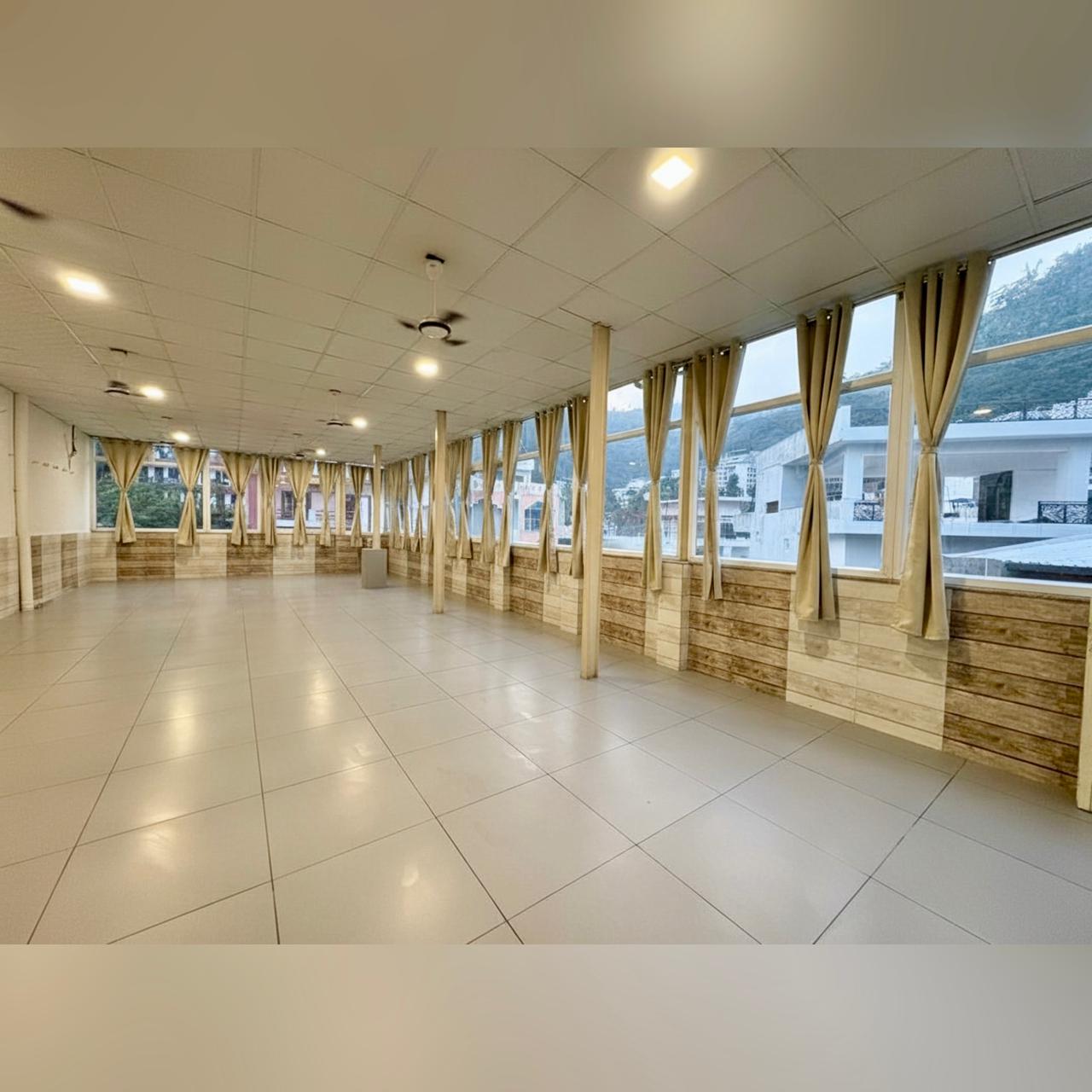 accommendation of yoga divineyogpeeth