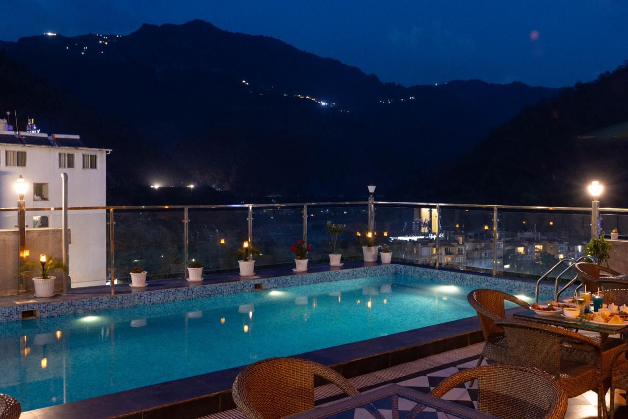 accommendation of yoga divineyogpeeth