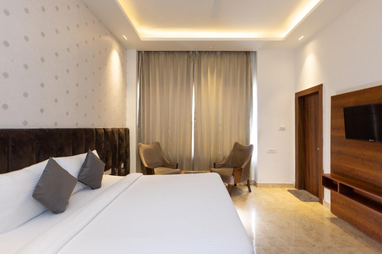 divineyogpeethgallery