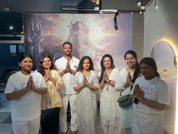 divineyogpeethgallery